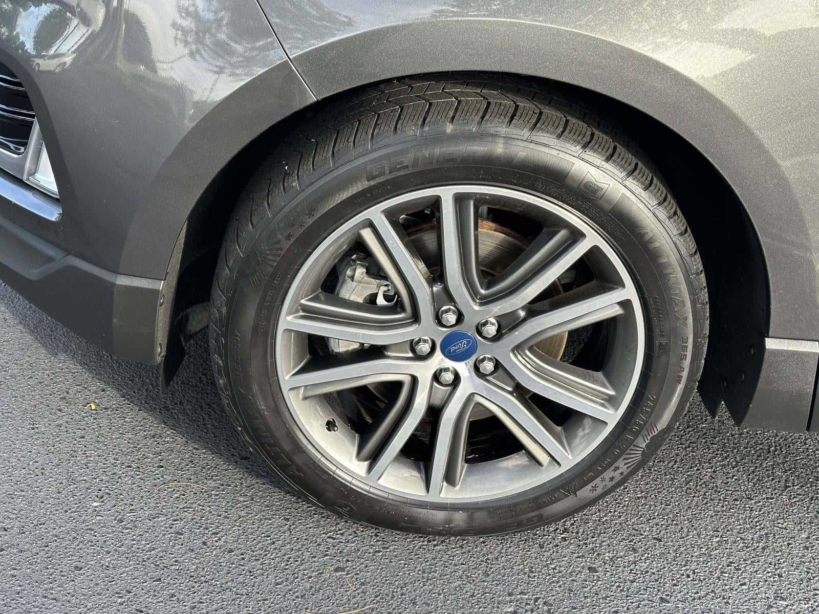 2020 Ford Edge Titanium AWD