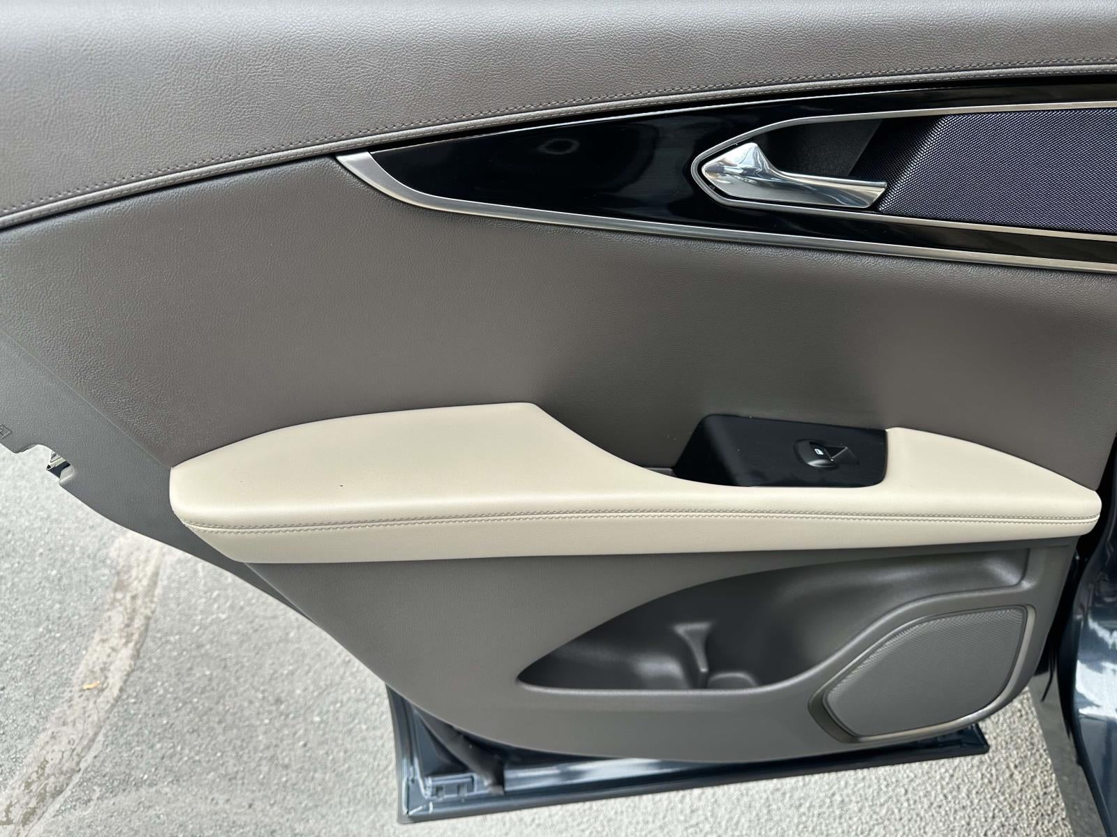 2023 Lincoln Nautilus Standard FWD