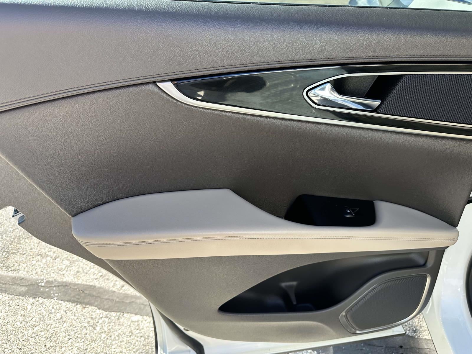 2023 Lincoln Nautilus Reserve AWD