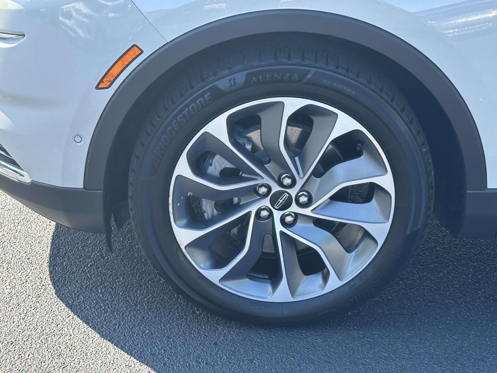2022 Lincoln Nautilus Reserve AWD