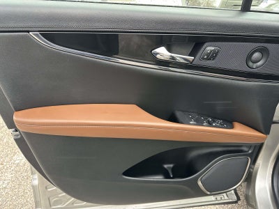 2023 Lincoln Nautilus Reserve AWD