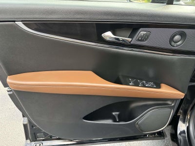 2021 Lincoln Nautilus Reserve AWD