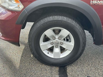 2018 RAM 1500 Express 4x4 Crew Cab 5'7 Box