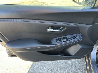 2023 Nissan Sentra SV CVT
