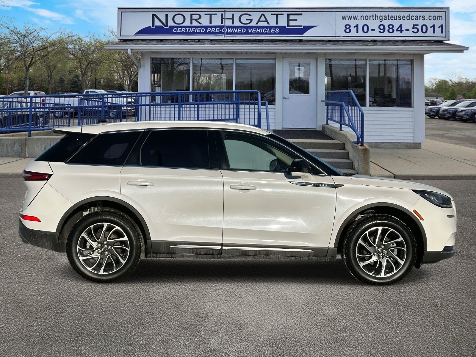 2022 Lincoln Corsair Standard AWD