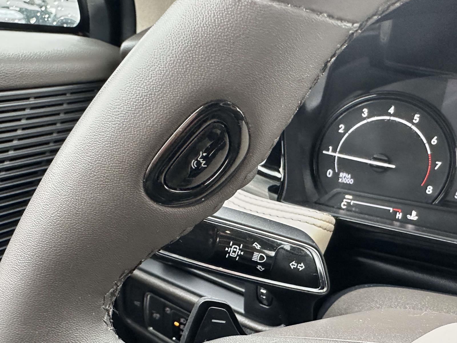 2022 Lincoln Corsair Standard AWD