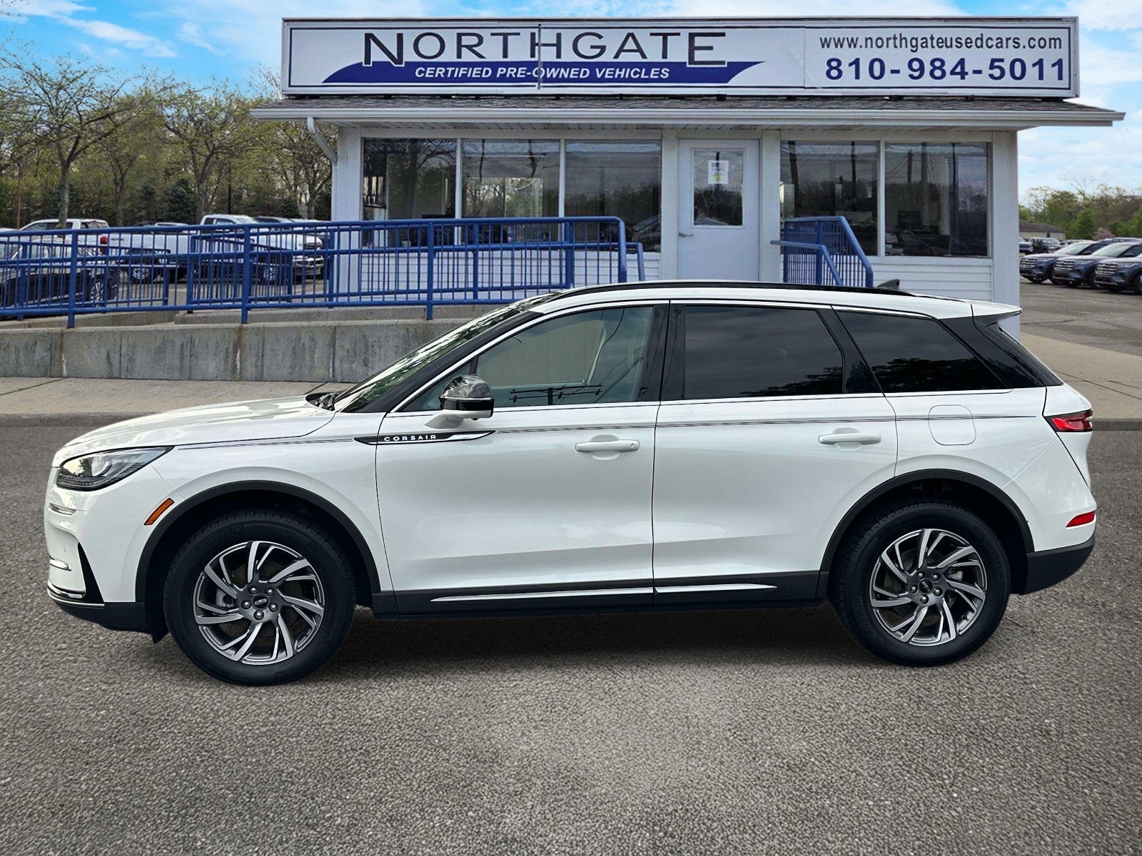 2025 Lincoln Corsair Premiere AWD