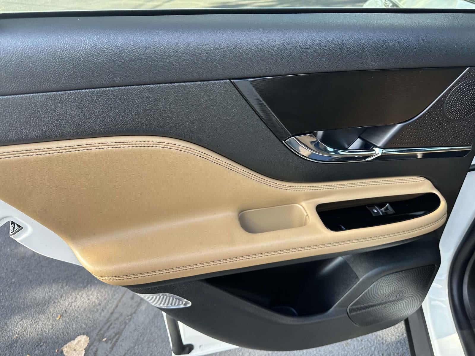 2023 Lincoln Corsair Reserve AWD