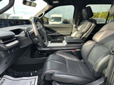 2025 Lincoln Navigator L Reserve 4x4