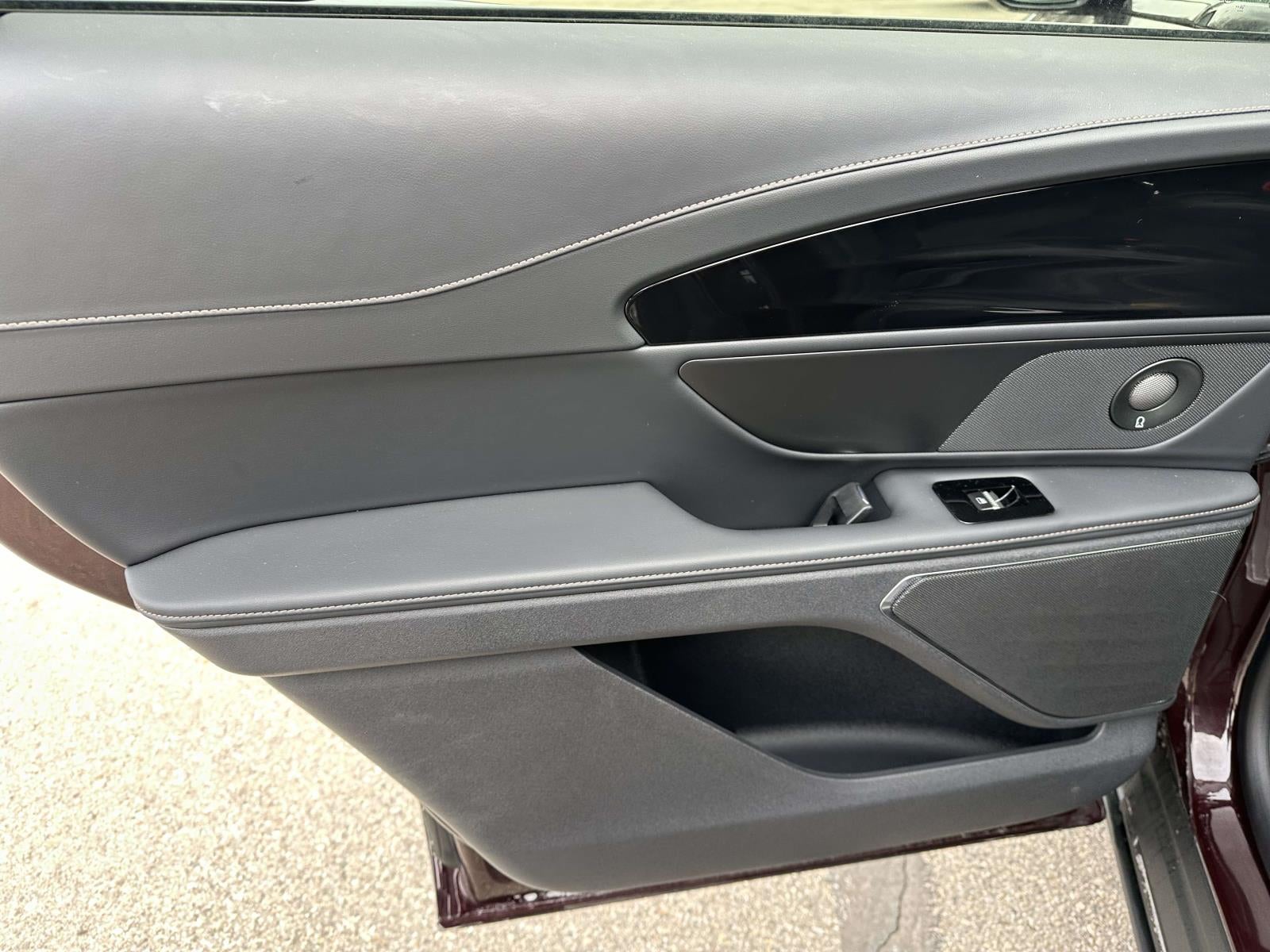 2025 Lincoln Nautilus Premiere AWD