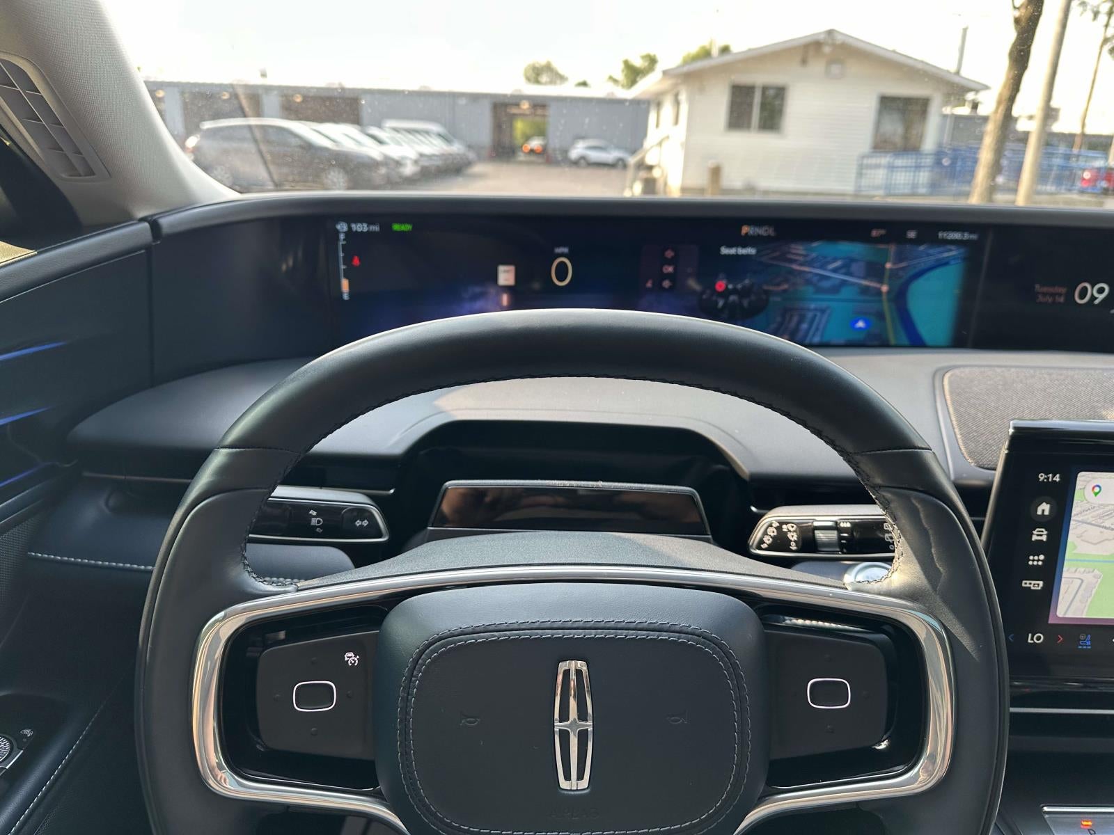 2025 Lincoln Nautilus Reserve AWD