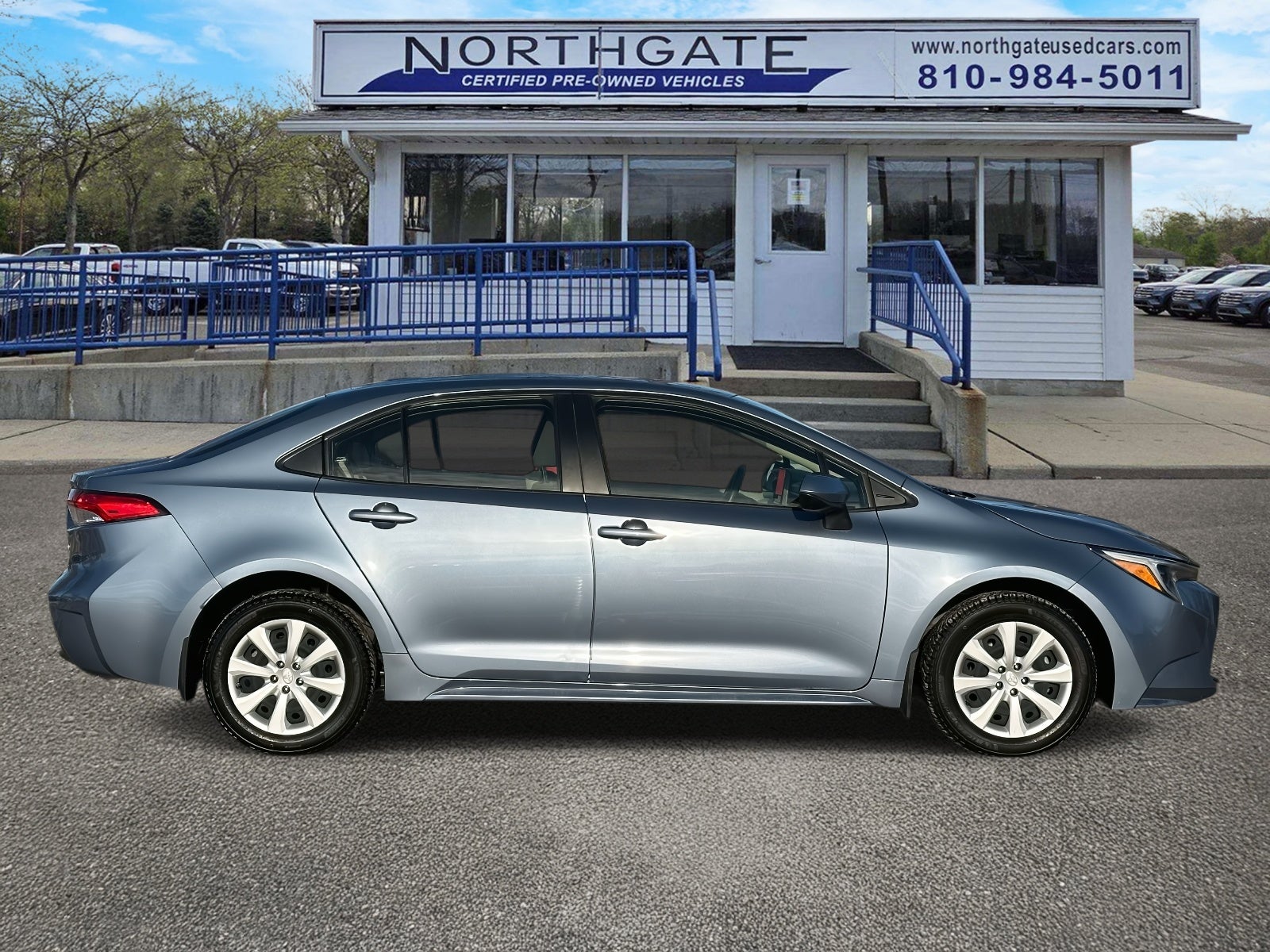 2023 Toyota Corolla Hybrid LE FWD (Natl)