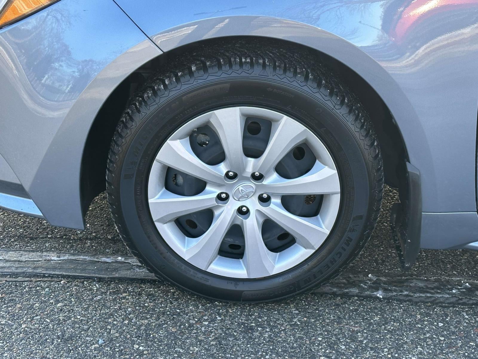 2023 Toyota Corolla Hybrid LE FWD (Natl)