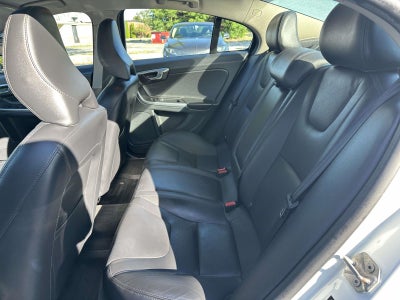 2016 Volvo S60 4dr Sdn T5 Premier AWD